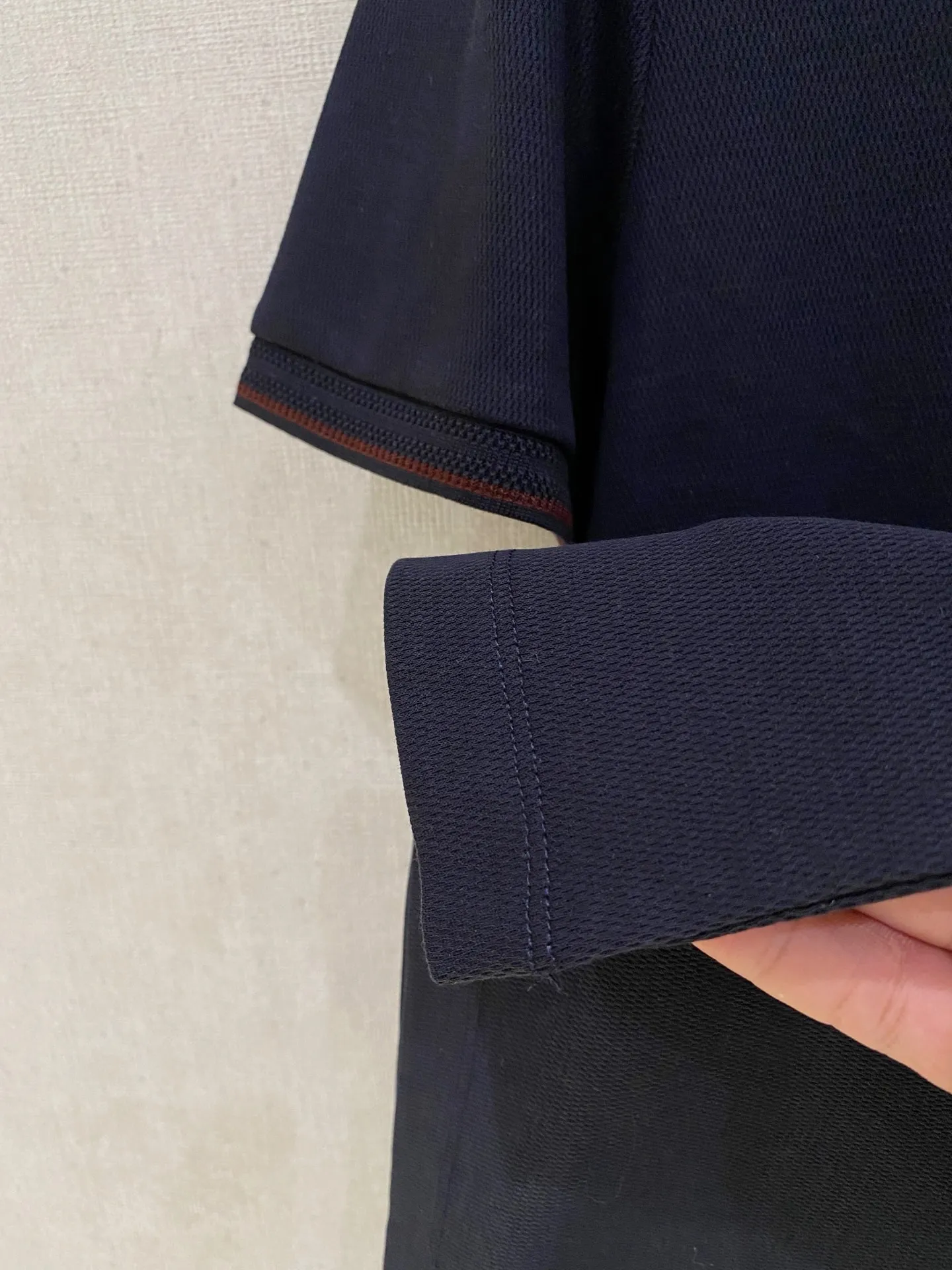 Loro Piana# New Arrival men's POLO shirt is now available! Custom woven jacquard mesh fabric Hot Sale fabric! Five-strand embroidery, soft and comfortable texture, very breathable, long-lasting washability, Versatile style! Color: Dark Blue Green White Purple Size: M-XXXL